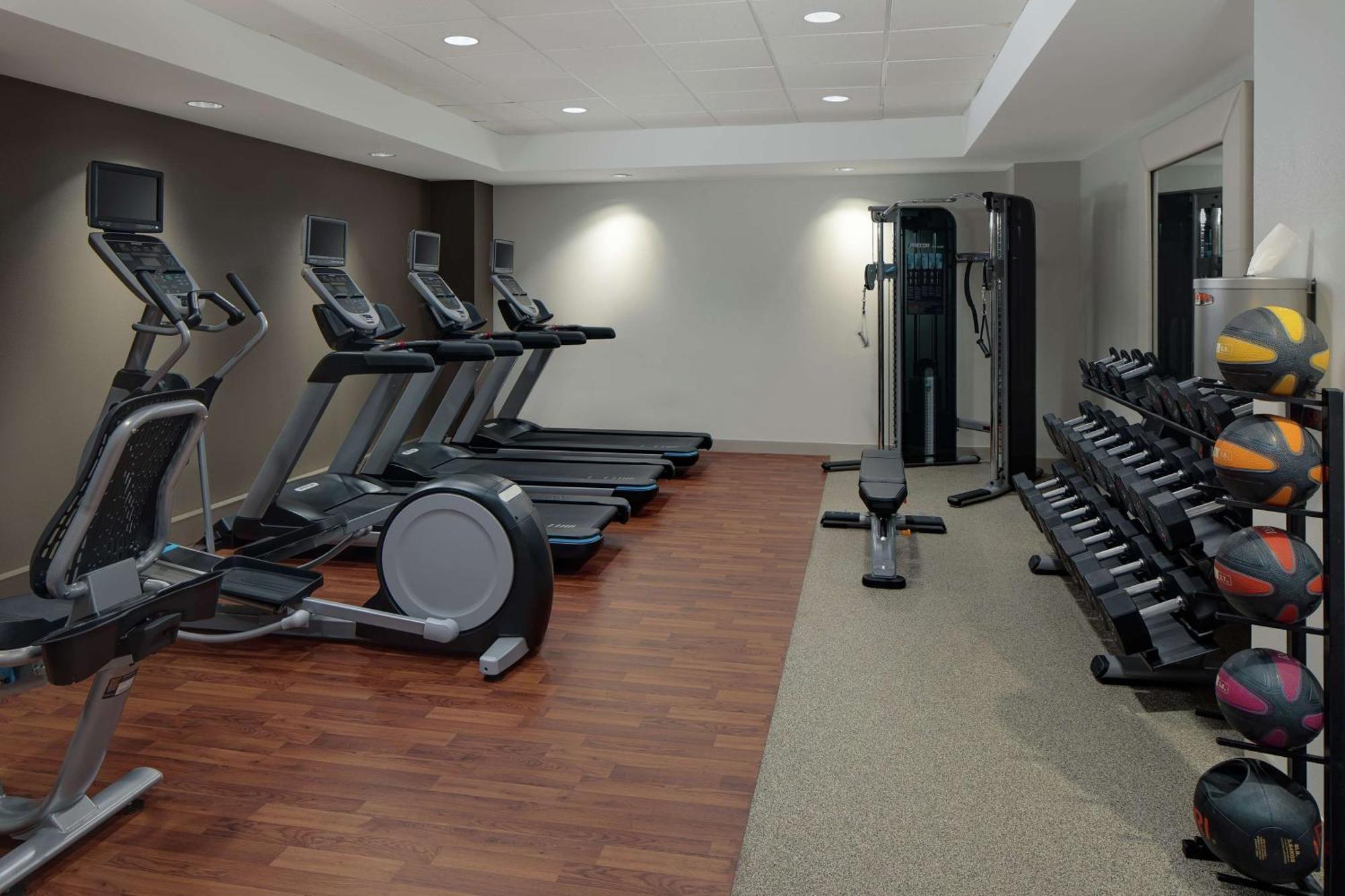 Homewood Suites By Hilton Dallas Market Center Dış mekan fotoğraf