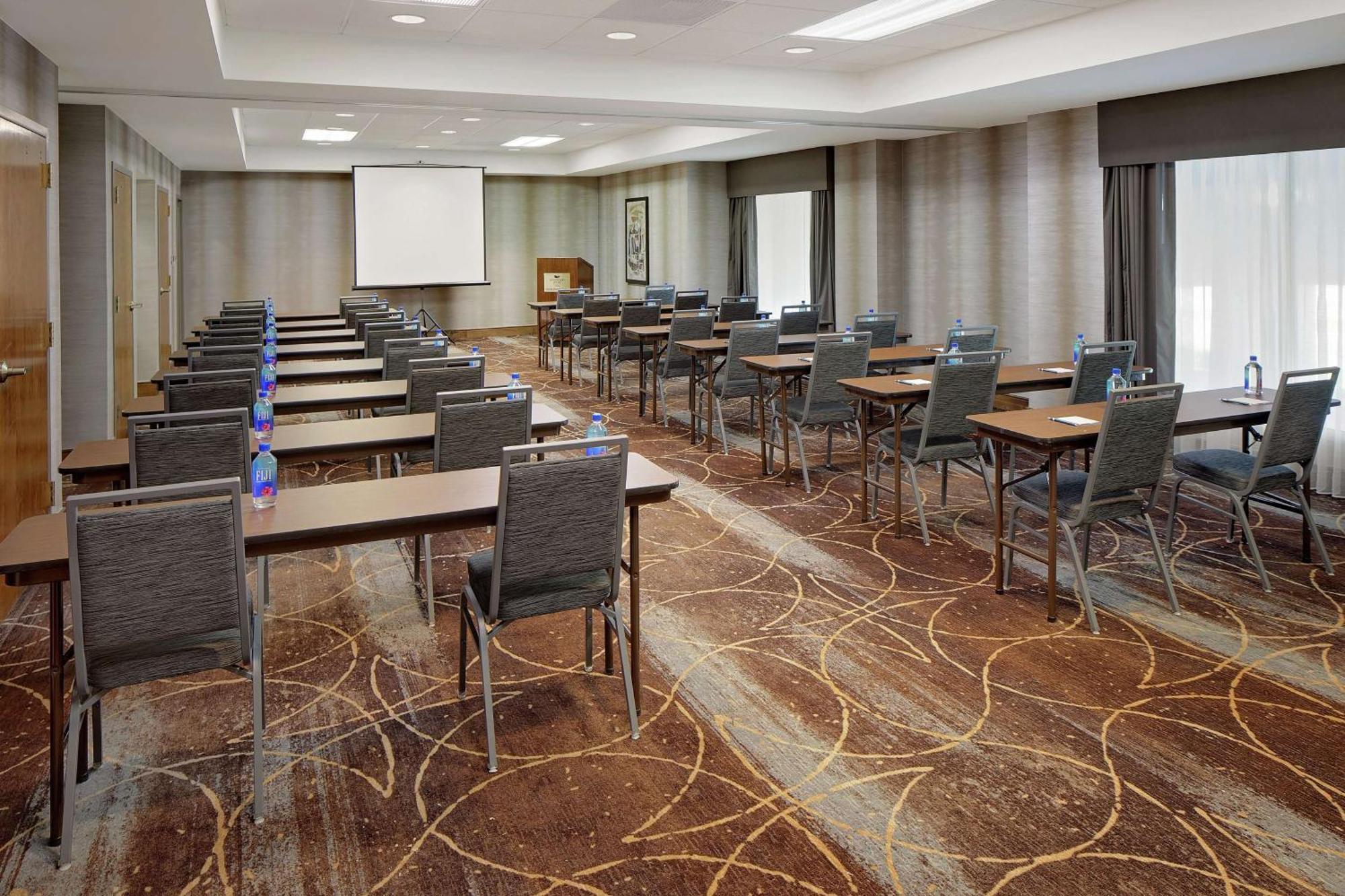 Homewood Suites By Hilton Dallas Market Center Dış mekan fotoğraf