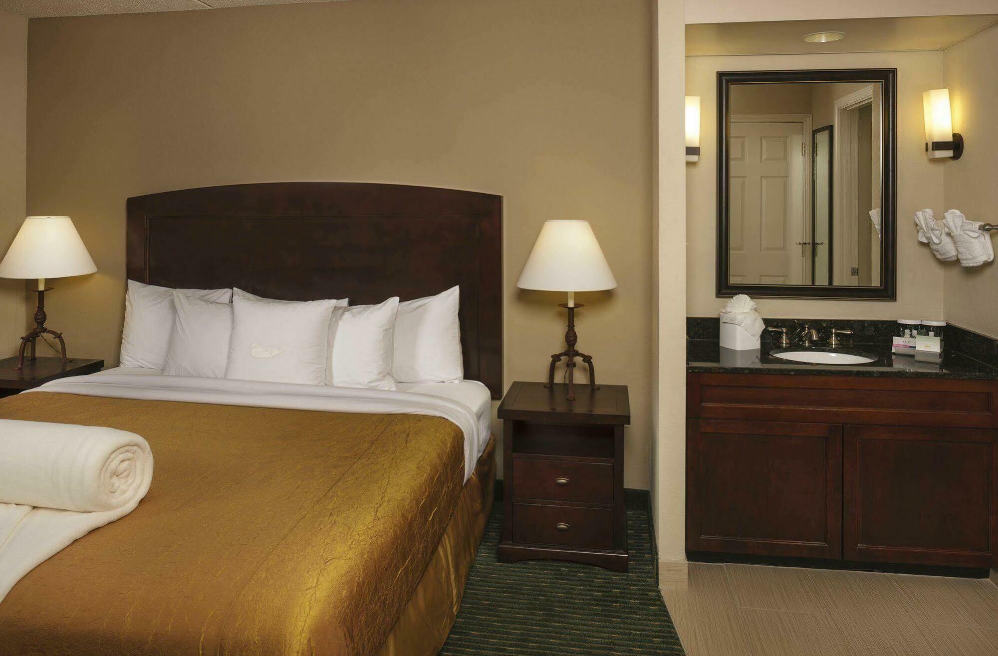 Homewood Suites By Hilton Dallas Market Center Oda fotoğraf